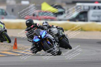 media/Jan-15-2023-SoCal Trackdays (Sun) [[c1237a034a]]/Turn 2 Set 2 (1155am)/